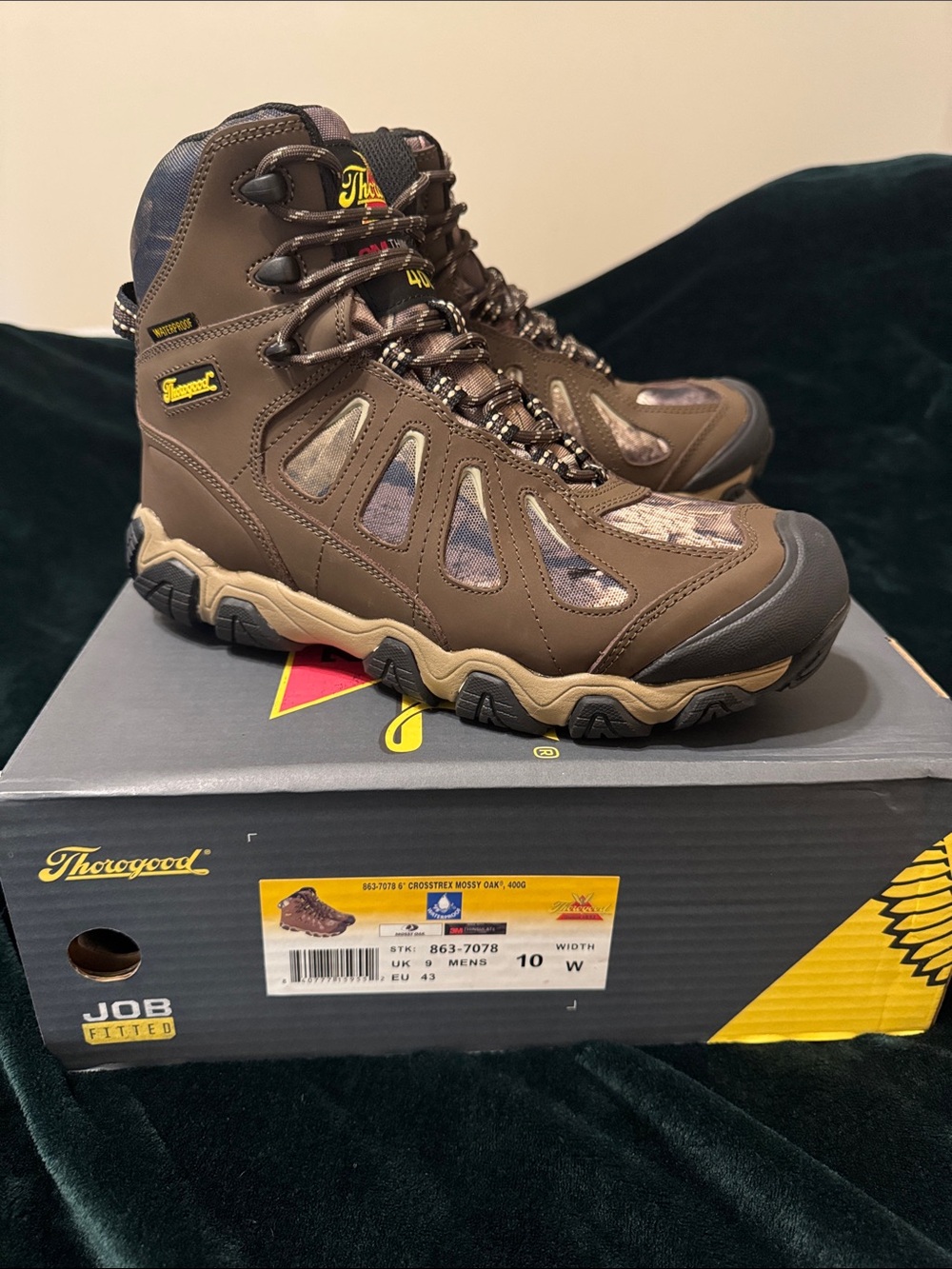 Thorogood Men's Brown Waterproof Work Boots - Size 10 W